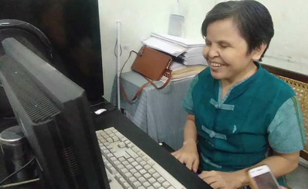 နာကော်၊ ခဝဲခြံ မျက်မမြင်ကျောင်း၊ ရန်ကုန်။ ဓါတ်ပုံ- နောနော်