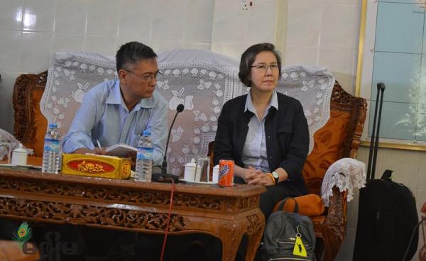 ကုလ ကိုယ်စားလှယ် မစ္စယန်ဟီးလီ၏ စစ်တွေ ခရီးစဉ် (ဓာတ်ပုံ - ကျော်မင်း/စစ်တွေ)