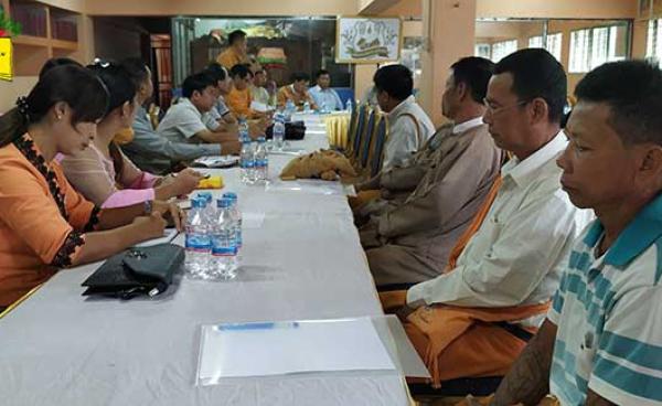 လားရှိုးမြို့တွင် ၂၁၁၃ ခု သျှမ်းနှစ်သစ် ကြိုဆိုသည့်ပွဲတော် ကျင်းပနိုင်ရေးအတွက် မြန်မာနိုင်ငံလုံးဆိုင်ရာ ဗဟိုသျှမ်းစာပေယဉ်ကျေးမှု အဖွဲ့ နှင့် မြို့နယ်အသီးသီးမှသျှမ်းစာပေယဉ်ကျေးမှုအဖွဲ့များ တွေ့ဆုံဆွေးနွေး