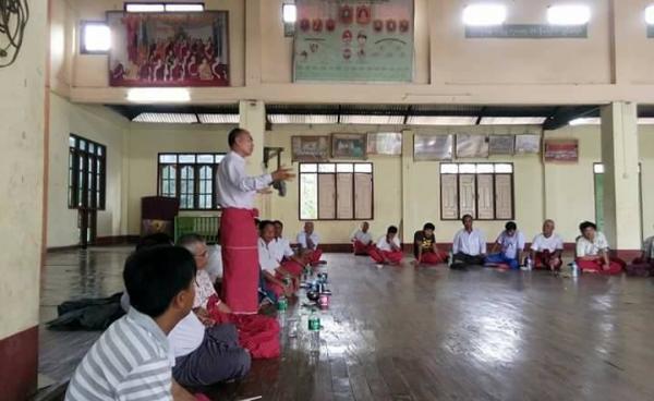  မွန်ပါတီသစ်ကိစ္စ ရေးမြို့နယ်တွင် တွေ့ဆုံဆွေးနွေးနေစဉ် (photo: Oak Sar)