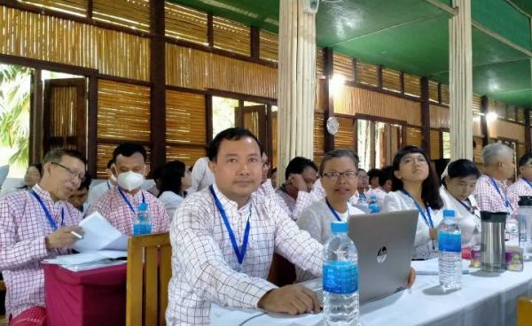 မွန်အမျိုးသားရေးရာညီလာခံ(၂၀၂၂) သို့ ဒေါက်တာပညာမွန် တက်ရောက်ခဲ့စဥ်။ (Ponnya Mon)