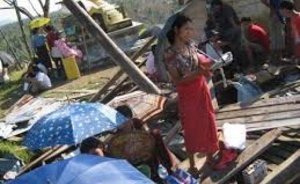 မြန်မာ မိခင်တစ်ဦး