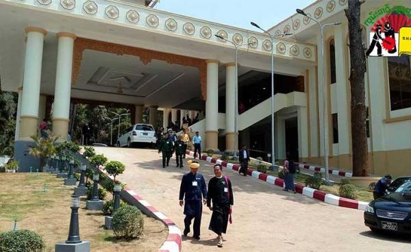 သျှမ်းပြည်နယ်လွှတ်တော်