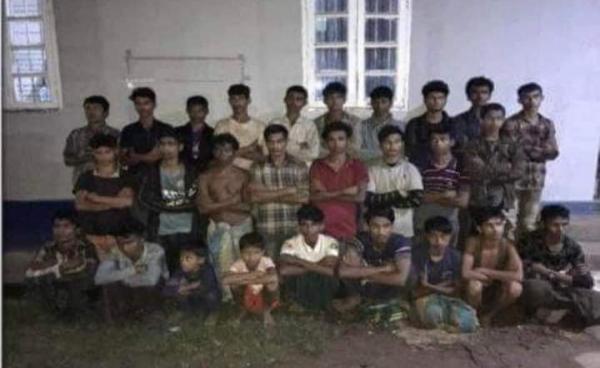 လှည်ကူးမြို့နယ် ညောင်နှစ်ပင်ဇုန်(၁)၌ ဖမ်းဆီးခံခဲ့ရသည့် မွတ်ဆလင်များကို တွေ့ရစဉ်။ ဓာတ်ပုံ-ပေးပို့