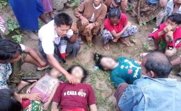 ကျောက်ဖြူမြို့နယ်၊ ကုလားဘာကျေးရွာမှ ရေနစ်သေဆုံးသွားသည့် မိသားစုသုံးဦးကိုတွေ့ရစဉ်။