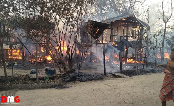 ပုံစာ - ရခိုင်ပြည်အတွင်းက မီးလောင်မှုဖြစ်စဉ်တစ်ခု