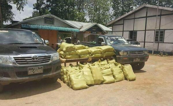 ဖမ်းဆီးရမိ ဘိန်းစိမ်းများ