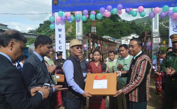 (ဓါတ်ပုံ- ရိဒ်ခေါဒါရ် ပြန်/ဆက်)