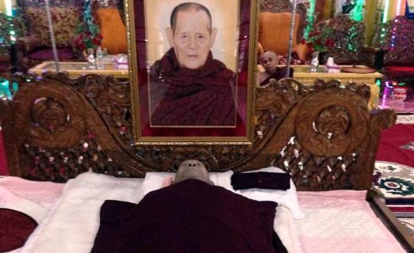 ဝင်းစိန်ဆရာတော်၏ ရုပ်ကလာပ်တော်