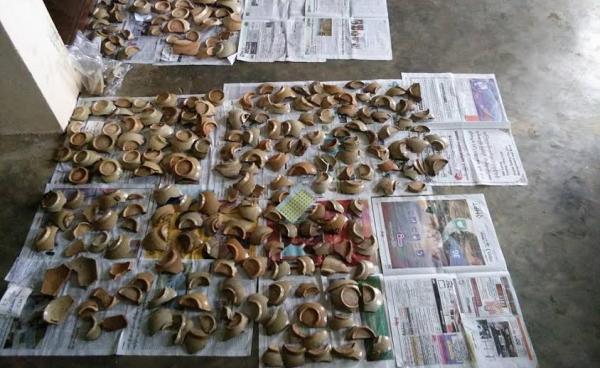  ကော့တာရွာ ဦးလှထွန်း၏ နေအိမ်ခြံဝင်းမှ စဥ့်ထည်ပစ္စည်းများ (ဦးစံဝင်း)