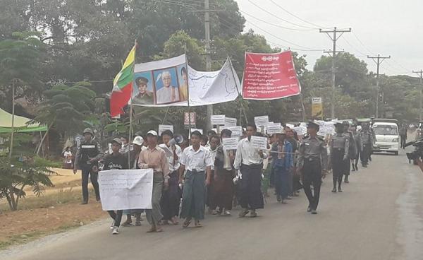 Over 200 local protesters demand rural health center