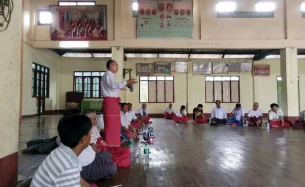 Activists discuss the need for a new Mon political party in Ye Township (Photo – Oak Sar)