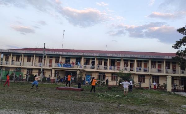 FQ ဝင်နေသူများ၊ ဓါတ်ပုံ – တင်ထွန်းသိန်း