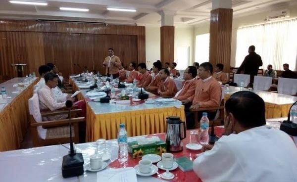 မွန်ပြည်နယ်လွှတ်တော်ဥက္ကဋ္ဌနှင့် ၂၀၁၅ ရွေးကောက်ပွဲ အနိုင်ရကိုယ်စားလှယ်များတွေ့ဆုံပွဲ(MNA)