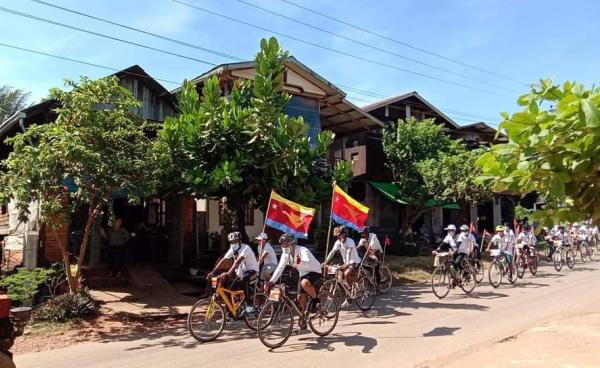 Photo- ပငလူငယ်မျိုးဆက်သစ်စက်ဘီးအဖွဲ့ (MNA)