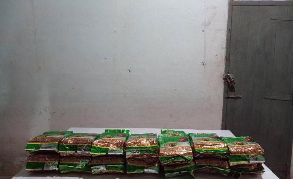 သတင်း/ဓါတ်ပုံ - ရဲနိုင်