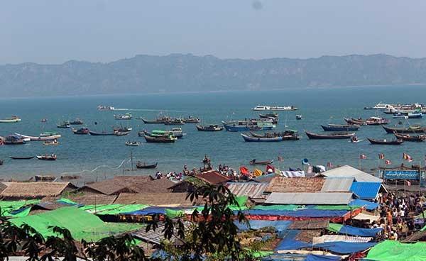 ယခုနှစ်ဘုရားပွဲဓာတ်ပုံ- နိရဥ္စရာ/ စံမောင်သန်း