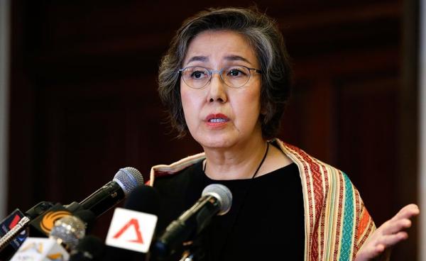 Yanghee Lee, the United Nations Special Rapporteur on the situation of human rights in Myanmar, talks to media during a press conference after her 13 days visit, Yangon, Myanmar, 21 July 2017. Yanghee Lee visited Myanmar from 09 July to 21 July 2017 as her sixth visit. Photo: Lynn Bo Bo/EPA