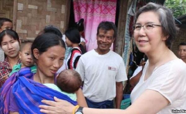 Yanghee Lee visits an IDP camp in Myitkyina (Photo UN)