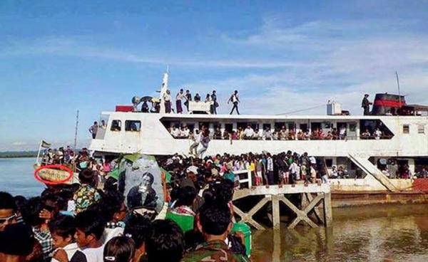  အောင်တံခွန် သင်္ဘော (၃) မနစ်မြုပ်မီက တွေ့ရစဉ်/ဓာတ်ပုံ - CJ)