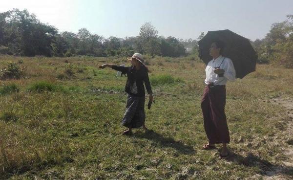 (ပြည်သူ့လွှတ်တော်ကိုယ်စားလှယ် ဦးဘရှိန်ကွင်းဆင်း စစ်ဆေးနေစဉ်/ ဓာတ်ပုံ- နိရဥ္စရာ)