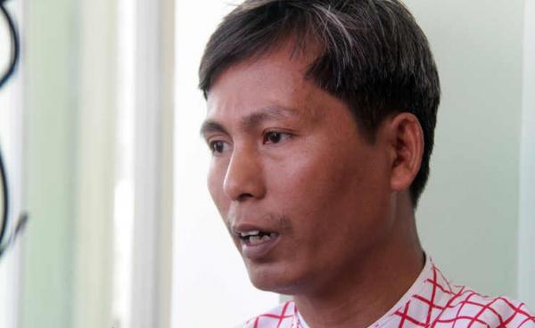 အံ့မင်းညို