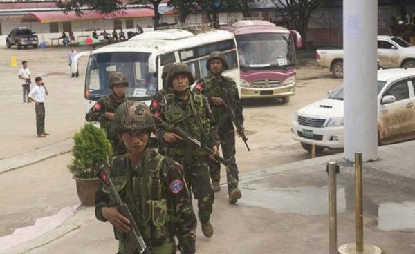 ဓာတ်ပုံ - ရက္ခိုင့်တပ်မတော် - သတင်းနှင့် ပြန်ကြားရေးဌာန