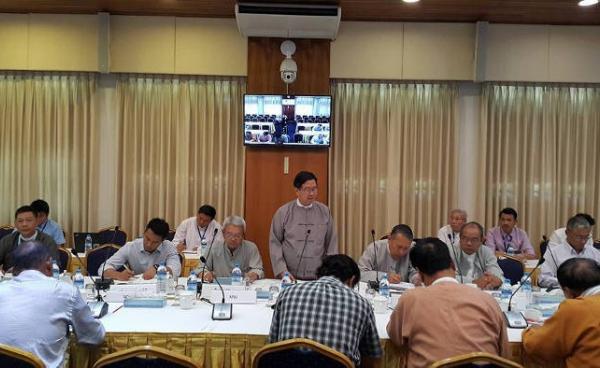 Union Peace-making Working Committee meeting with 8 ethnic groups (photo: MPC)