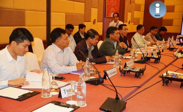 Meeting Between the Peace Commission and the DPN in Chiang Mai