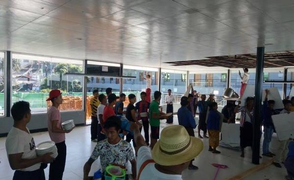 ရိုးရိုးလေးဟိုတယ်အခန်းပိုများဖယ်ရှားနေစဉ်(Facebook)