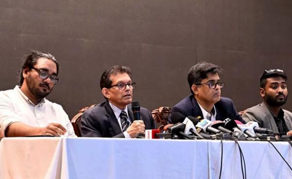 ၂၀၂၅ ခုနှစ် ဧပြီလ ၈ ရက်နေ့က ဘင်္ဂလားဒေ့ရှ်နိုင်ငံ ဒါကာမြို့ရှိ နိုင်ငံခြားရေးရုံး၌ ပြုလုပ်သည့် သတင်းစာရှင်းလင်းပွဲတွင် ဖြေကြားနေသည့် ဒေါက်တာခါလီလာရာမန်။ ဓာတ်ပုံ - Bangla Tribune