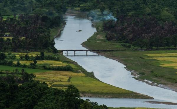 Burned villages are seen from the air near Maungdaw, north of Myanmar's Rakhine state on September 27, 2017. Photo: AFP