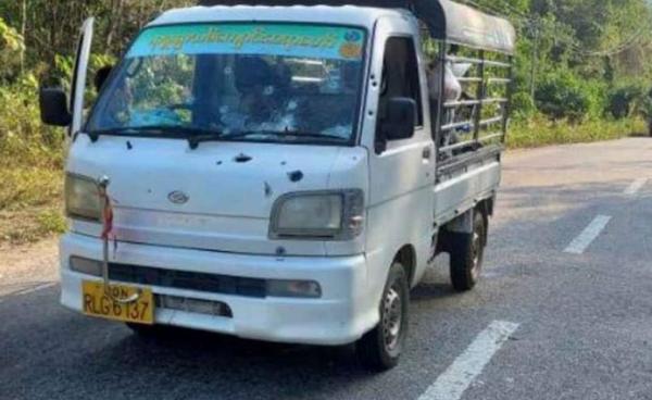 တိုက်ခိုက်ခံရသည့် မော်တော်ယာဉ်