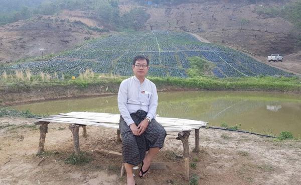 ဟားခါးမြို့ပြစီမံကိန်းနေရာချထားပေးမှုများအား ဧပြီလ ၅ ရက် သွားရောက်စစ်ဆေးနေစဉ်။