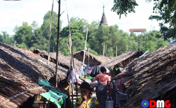 ဓာတ်ပုံ - ချမ်းအေး / ဇွန်လအတွင်းက မြင်တွေ့ရသည့် မြောက်ဦးမြို့ပေါ်ရှိ မြတန်ဆောင်းစစ်ဘေးရှောင်စခန်း