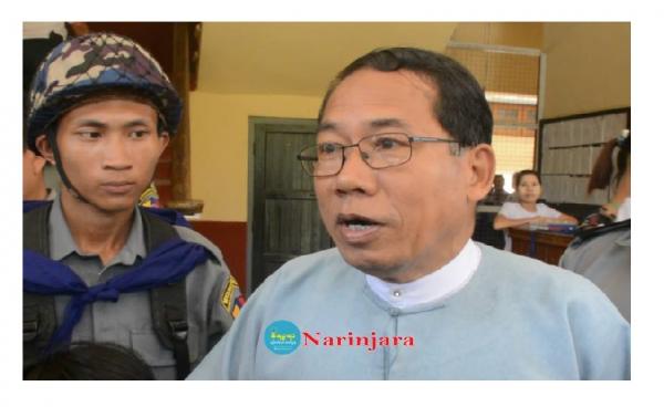  ဓာတ်ပုံ - စက်တင်ဘာ ၂၄ ရက်နေ့က ဒေါက်တာအေးမောင်အား တွေ့ရစဉ်။