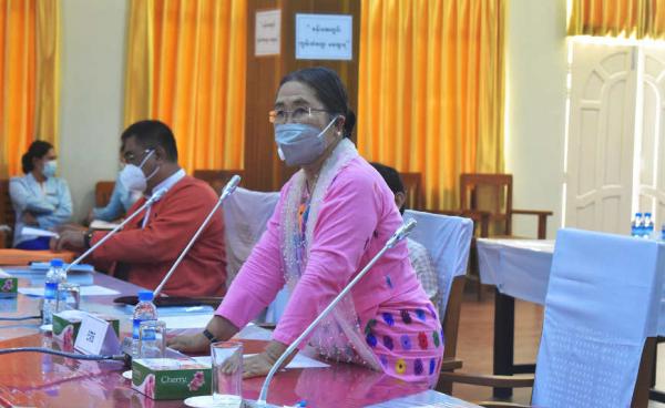 မွန်ပြည်နယ်လွှတ်တော်ဥက္ကဌ ဒေါ်တင်အိ (မွန်လွှတ်တော်)