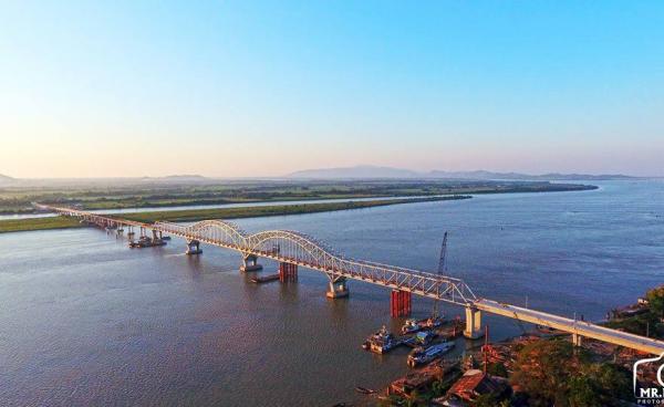  မော်လမြိုင်-ချောင်းဆုံ သံလွင်မြစ်ကူးတံတား(Photo: Mr Myo)