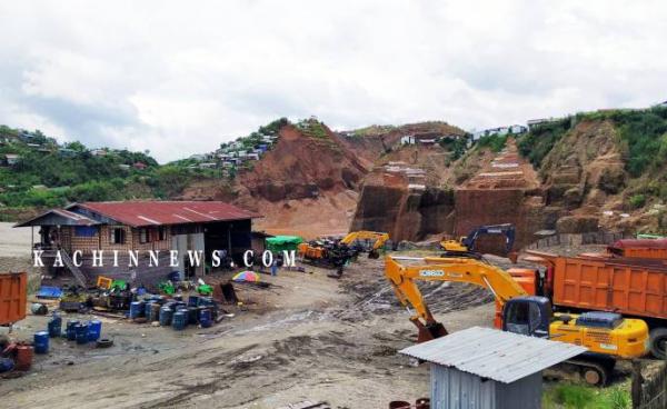 ဖားကန့် ကျောက်စိမ်းကုမ္ပဏီ လုပ်ကွက်တစ်နေရာ မြင်ကွင်း