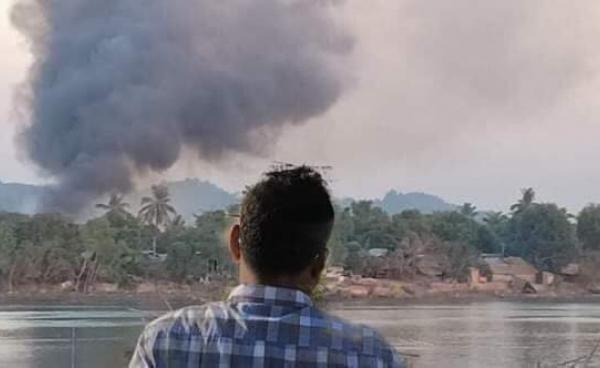 ၂၀၂၀ ခုနှစ်က တင်းမကျေးရွာရှိ နေအိမ် ၁၀၀ကျော် မီးရှို့ခံရပုံ