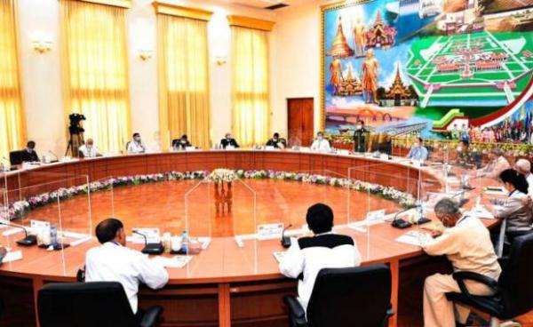 ၂၀၂၀ ခုနှစ် ဩဂုတ်လက ပြုလုပ်ခဲ့သော စစ်တပ်ကာကွယ်ရေးဦးစီးချုပ်နှင့် နိုင်ငံရေးပါတီများတွေ့ဆုံပွဲပုံ