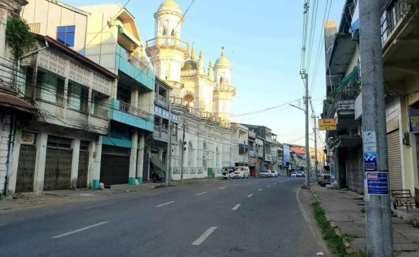 လူ့အခွင့်အရေးနေ့အထိမ်းအမှတ် ငြိမ်သက်ခြင်းသပိတ်မှာ ပါဝင်ခဲ့တဲ့ မော်လမြိုင်မြို့