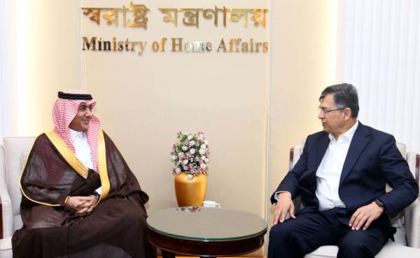 Saudi envoy urges acceleration of passport issuance for 69,000 Rohingyas