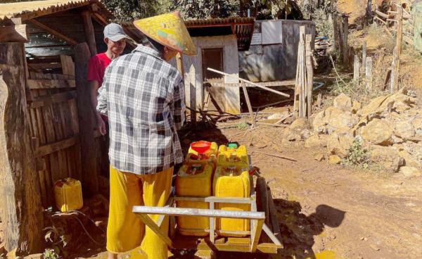 ဓါတ်ပုံ - ကန္တာရဝတီတိုင်း ( မ် )