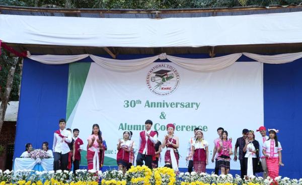 ဓါတ်ပုံ - ကန္တာရဝတီတိုင်း ( မ် )