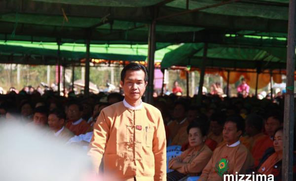 ကယားပြည်နယ်ဝန်ကြီးချုပ်အယ်လ်ဖောင်းရှို (ဓာတ်ပုံ-စိုးသူအောင်)