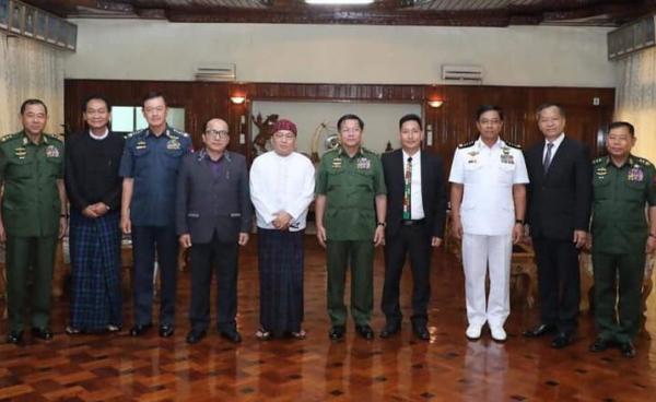 တပ်ချုပ်နှင့် ကချင်နှစ်ခြင်းခရစ်ယာန်ခေါင်းဆောင်တို့ တွေ့ဆုံမှု ဘာထူးခြားလဲ/ ဓါတ်ပုံ – KBC KACHIN