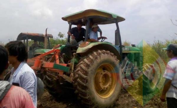 ပုံစာ- ဟူးကောင်းချိုင့်ဝှမ်းဒေသတွင် ၂၀၁၉ခုနှစ်က ယုဇနကုမ္ပဏီ နှင့် ဒေသခံတို့ကြား မြေယာပြဿနာ ဖြစ်ပွားခဲ့စဉ်။