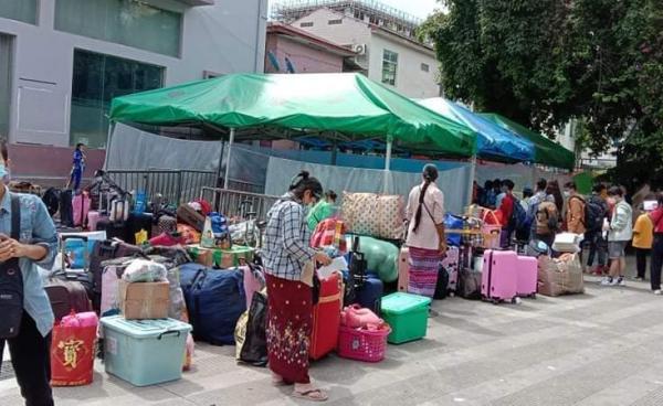 Bum Shep Photo Crd# လူသားချင်းစာနာထောက်ထားမှု အကူအညီပေးအပ်ရေး ကွန်ယက်