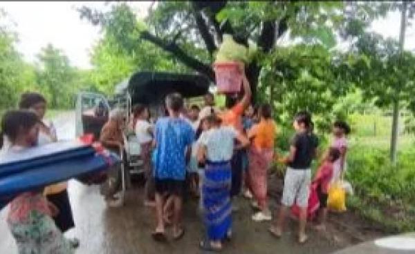 ဂွက ထွက်ပြေးနေကြရသူများ/ ပုံဟောင်